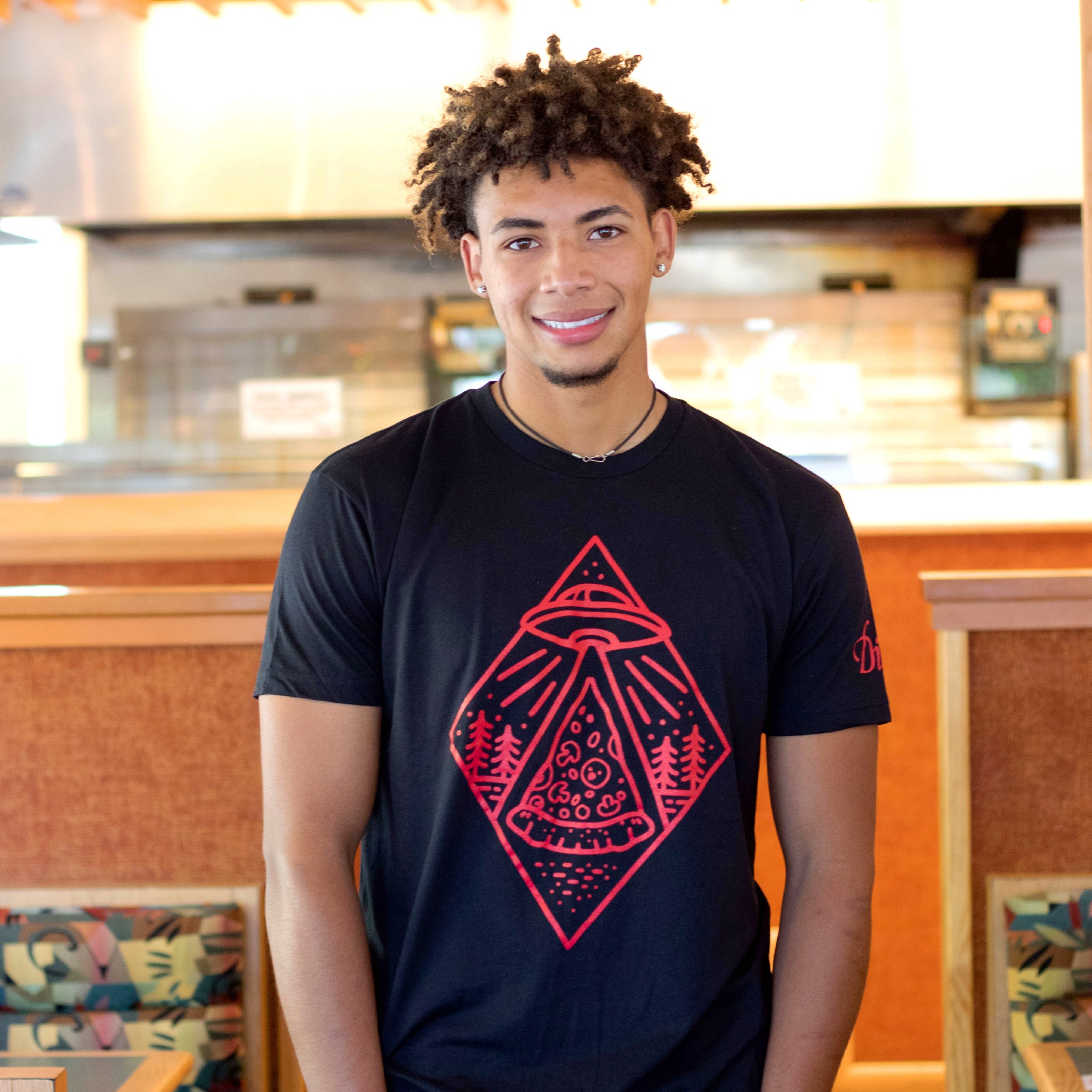Roswell Tee – Dion's Fan Shop